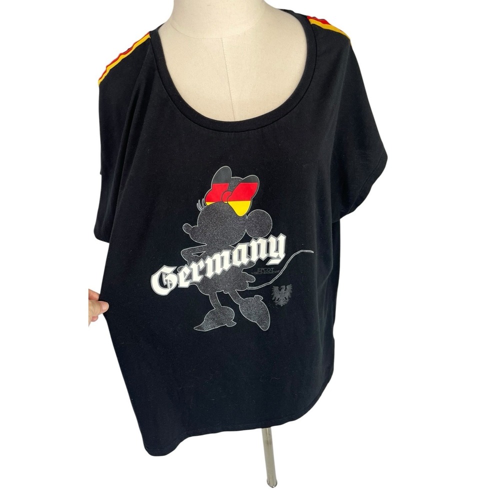 Minnie Mouse Women's T Shirt Disney World Germany Pavilion Epcot Size XXL